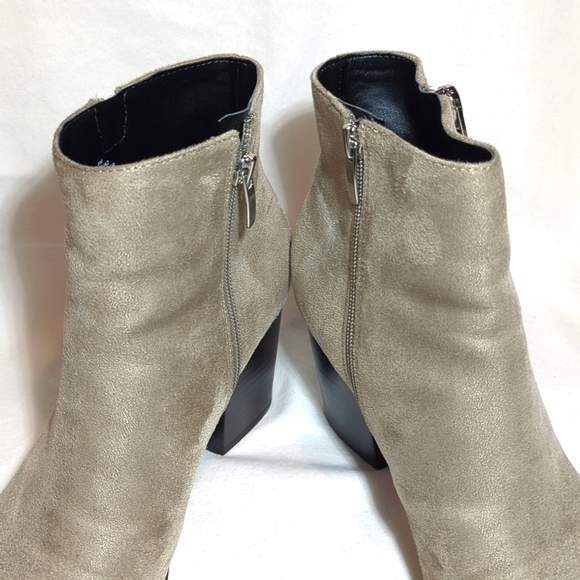 9. West Ankle Boots NEVA2 Gray Size 8M - Picture 4 of 12